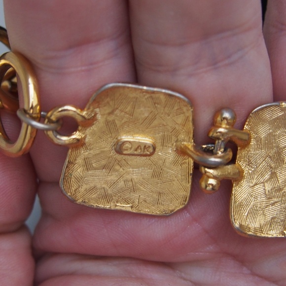 SOLD 1990s Anne Klein Black Gold Enamel Link Necklace - Picture 6 of 7